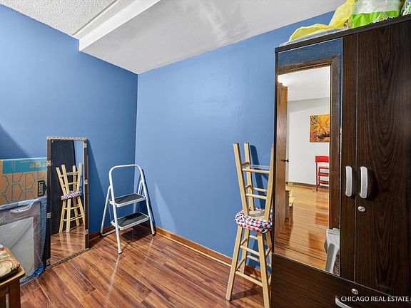 2nd image of 6316 W Montrose Ave APT 102