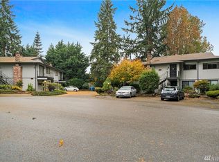 821 Essex Pl NE #1-D, Lacey, WA 98516