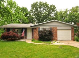4821 Overview Ct, Saint Louis, MO 63128