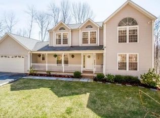 16 Cedar Ln, Sherman, CT 06784