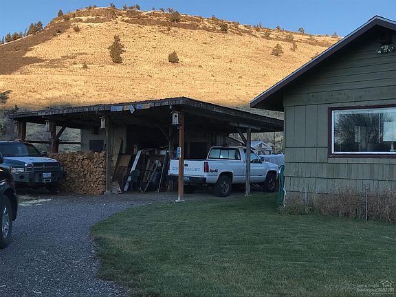 3rd image of 2305 SE Paulina Hwy