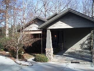1st image of 10 Bungalow Village Way