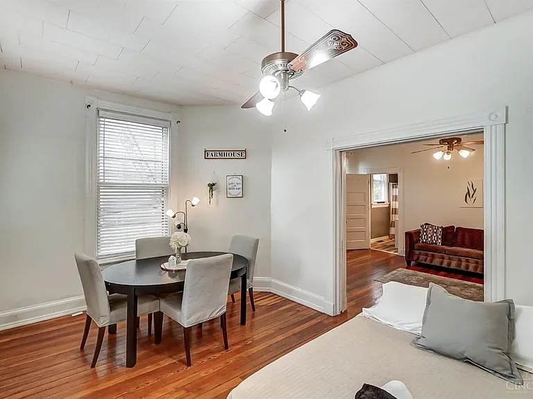 2126 Alpine Pl #1 — Photo 8