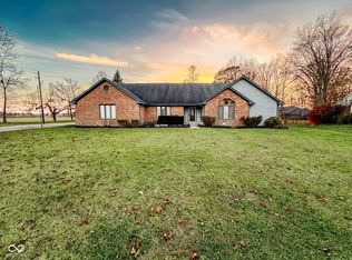 12101 Sunrise Ct, Indianapolis, IN 46229