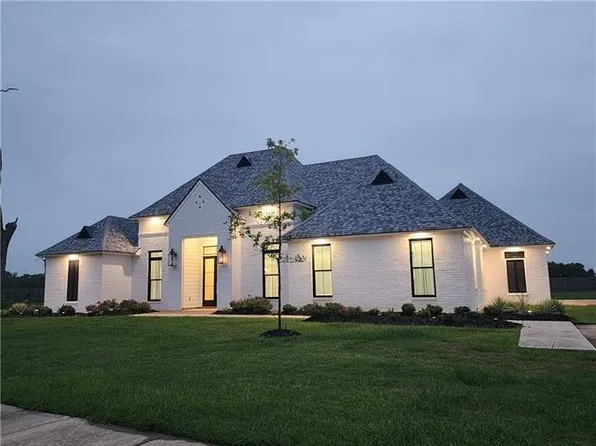 1003 Calderwood Dr, Alexandria, LA 71303