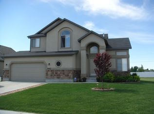 2427 W 1340 N, Clinton, UT 84015