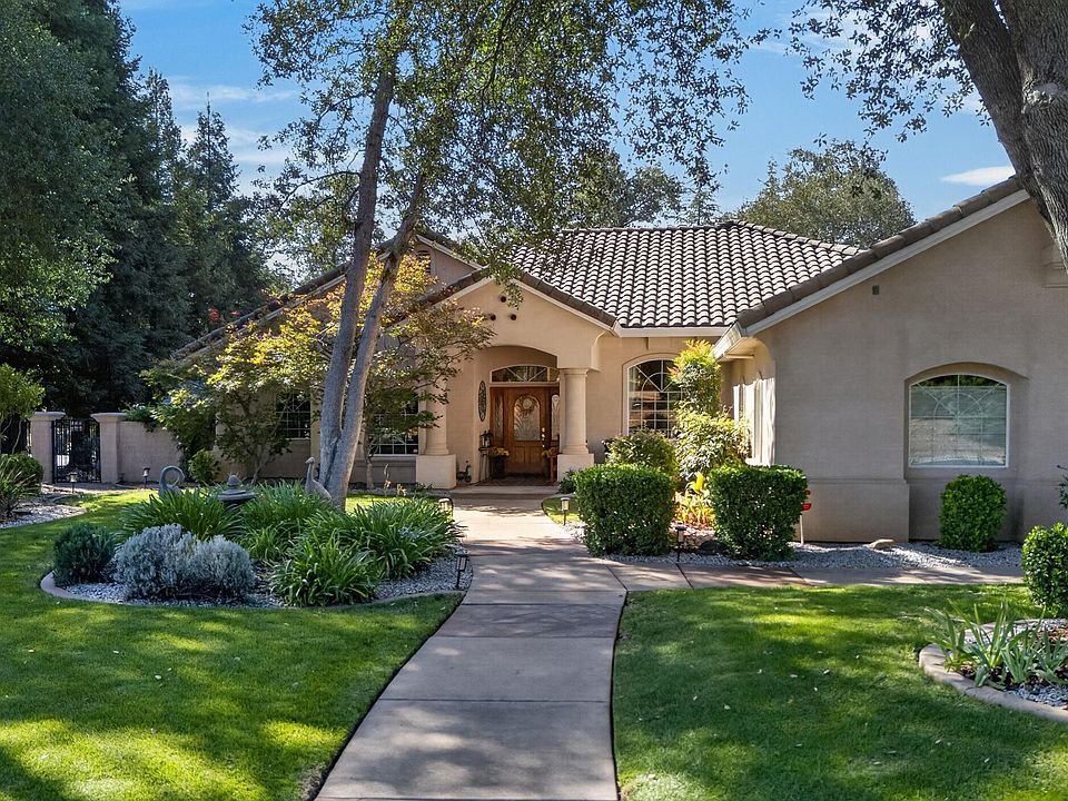 1st image of 19737 Escada Ct