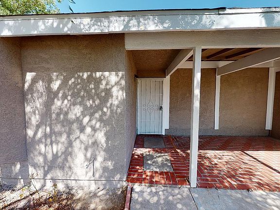 2nd image of 31027 Camino Del Este