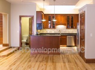 223 W 4th St #203, Waterloo, IA 50701