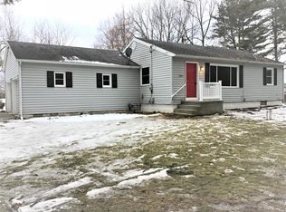 2601 Quakezik St, Hastings, MI 49058