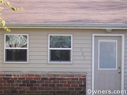 New Photo with New Roof!!!