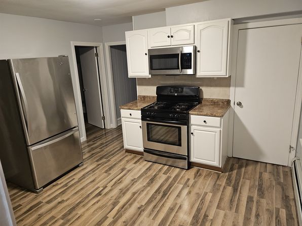 14 Borden St FLOOR 1
