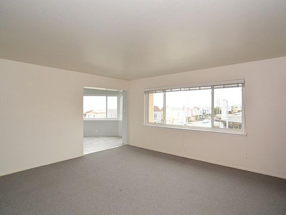 5th image of 3355 Taraval St APT 4