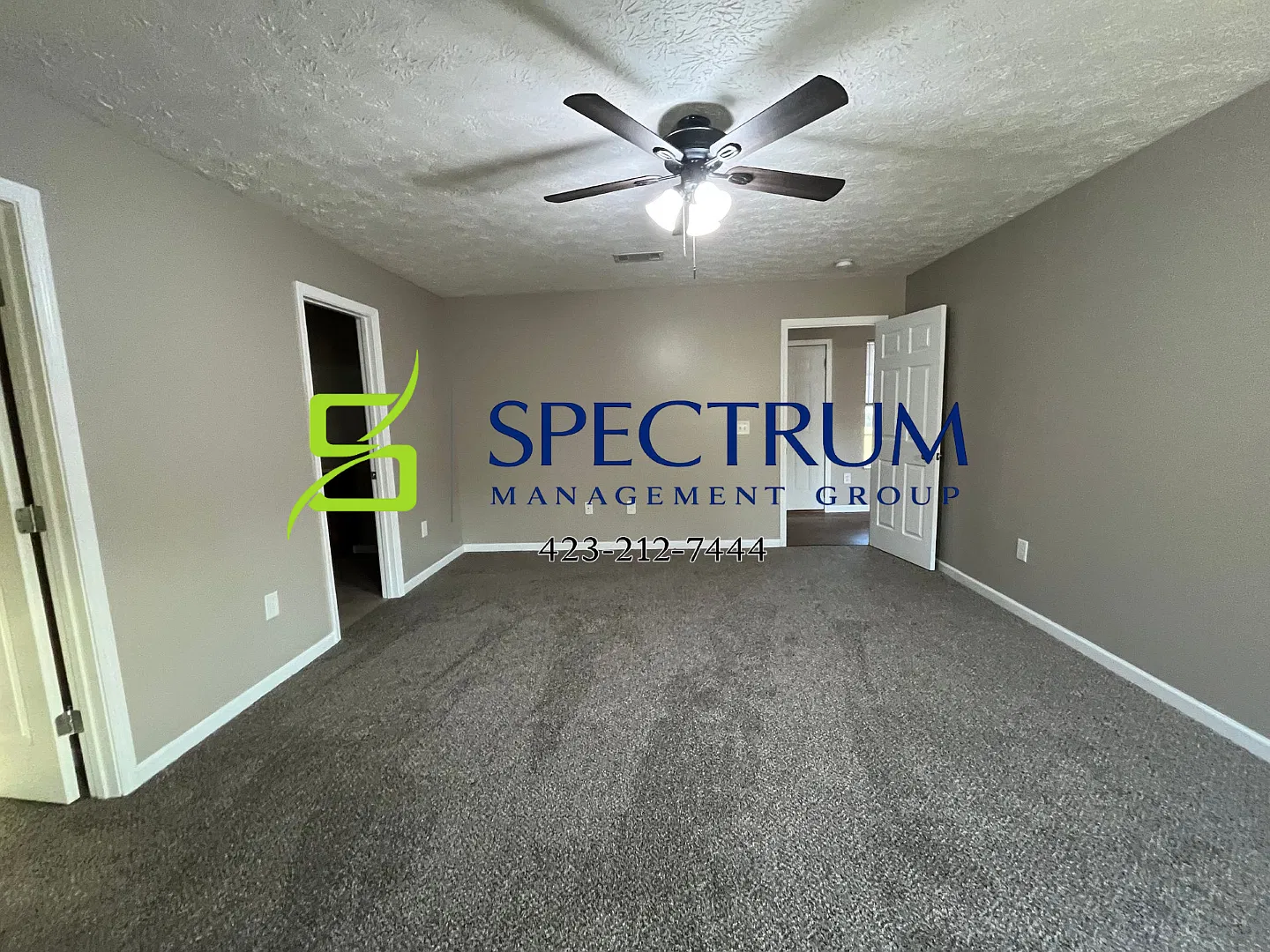 Now accepting applications for a 3 bedroom 2 bath brick home Dandridge, TN — Photo 3