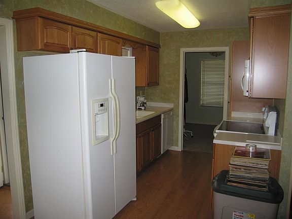 5th image of 6976 Richard Wilson Dr