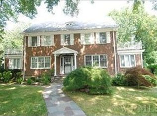 176 Oxford Rd, New Rochelle, NY 10804