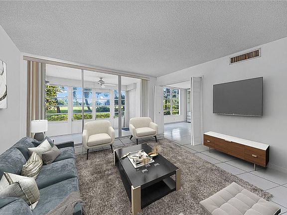 3rd image of 3205 N Palm Aire Drive #111