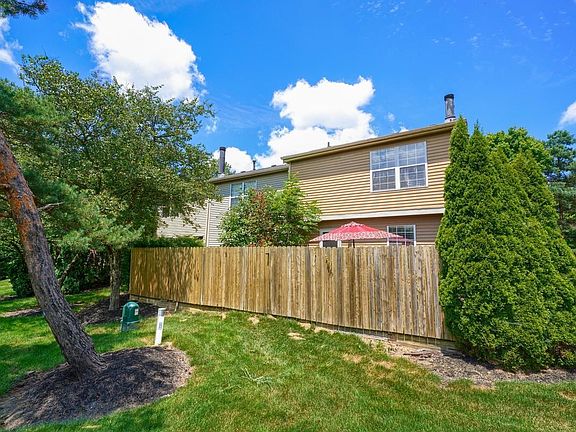 5th image of 693 Slate Hollow Ct