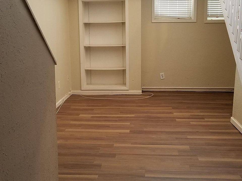 1st image of 2511 S 12th St