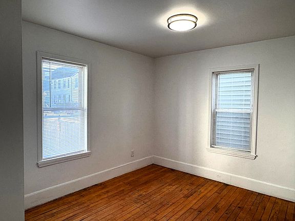 5th image of 11 Fairmont Pl #1