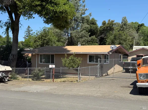 14112 Woodland Drive, Clearlake, CA 95422