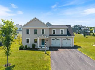 23 Bluebird Trail, Falmouth, ME 04105