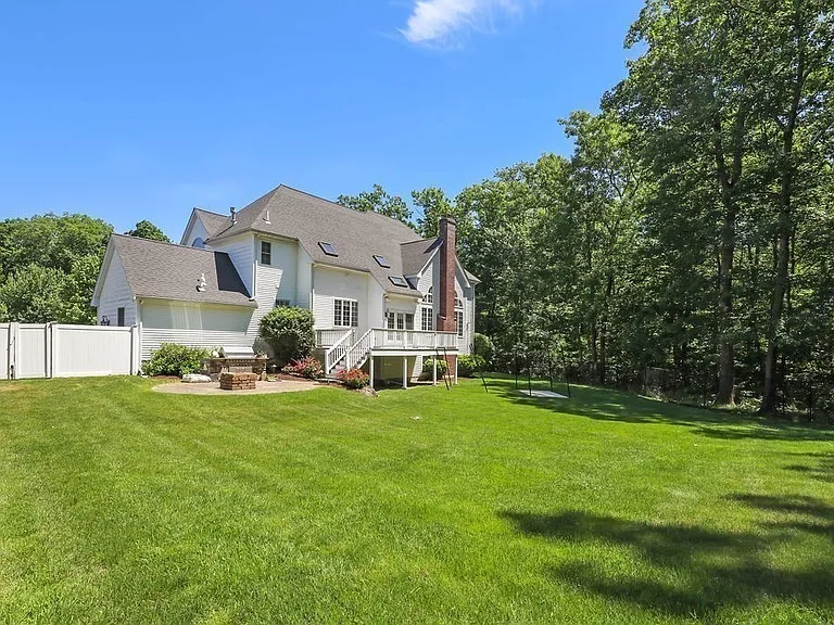 12 Ronald C Meyer Dr — Photo 35
