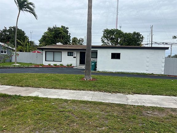 2nd image of 601 NW 198th St