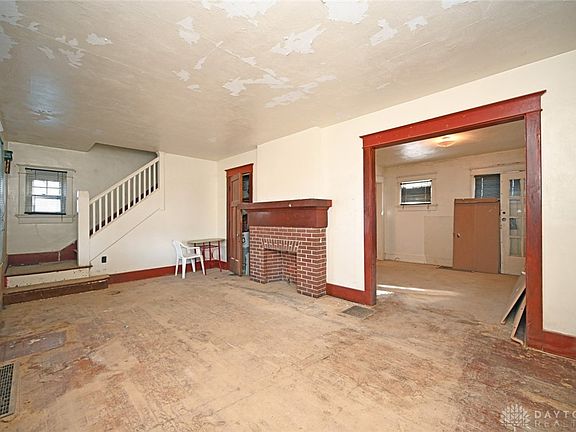 4th image of 2112 Ravenwood Ave