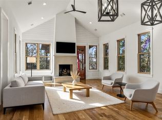 15340 Stonehedge Cliffs Rd, Northport, AL 35475