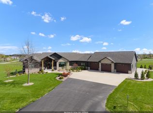 N3029 Lookout Ln, Hortonville, WI 54944