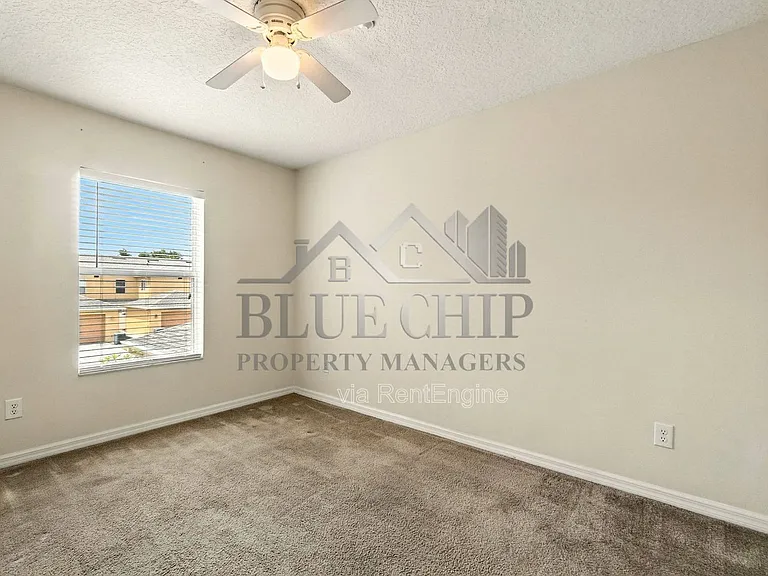 13800 Golden Russet Dr — Photo 31