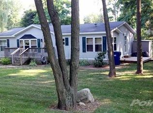 811 W Karn St, Greenville, MI 48838