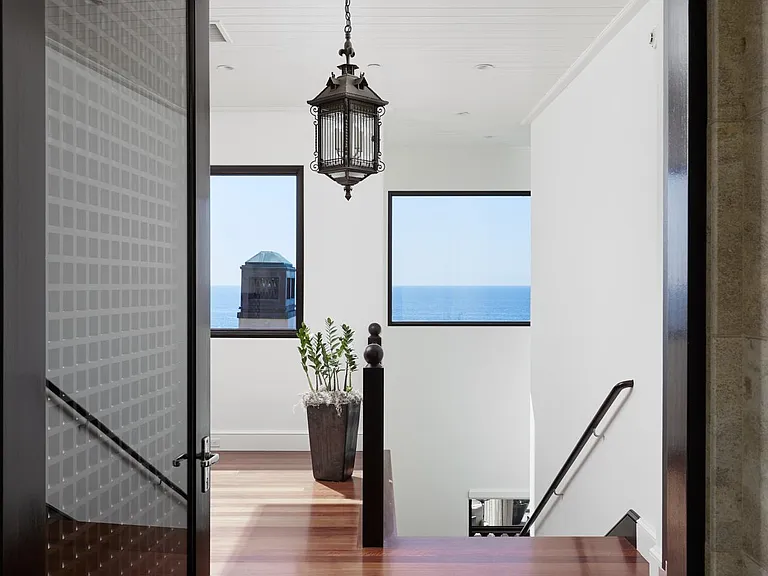 31 Bay Dr — Photo 23