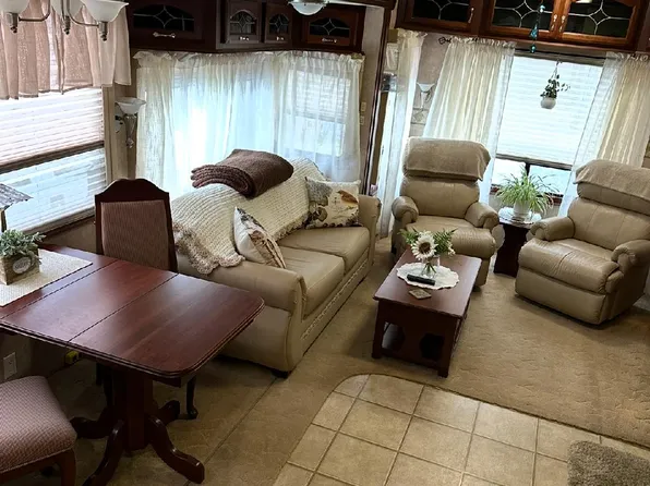 1 Lils Way #0, Mattapoisett, MA 02739