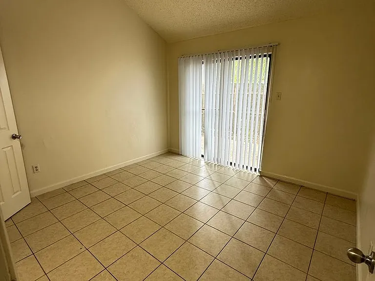 8713 Gsri Ave — Photo 3
