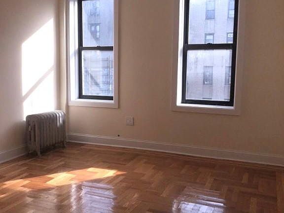 3rd image of 609 W 173rd St APT 3F