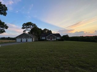 6074 Doe Run Rd, Rocky Mount, VA 24151