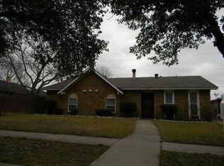 2706 Madrid Dr, Garland, TX 75040