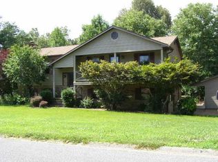 6200 Connie Sue Ave, Paducah, KY 42001