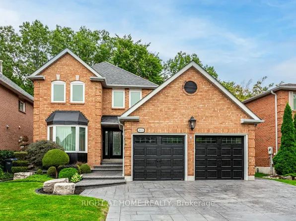 3655 Loyalist Dr, Mississauga, ON L5L 4T6