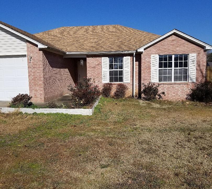 1st image of 2300 Daniel Dr