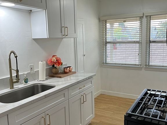 2nd image of 252 San Francisco Ave #262