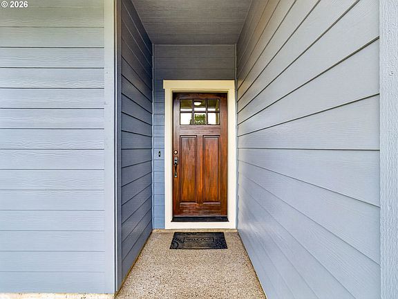 2nd image of 2635 Larkins Ln
