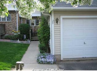 35 Steeplechase Dr UNIT 35, Newington, CT 06111