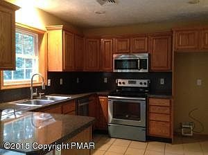 5th image of 291 Lake Rd