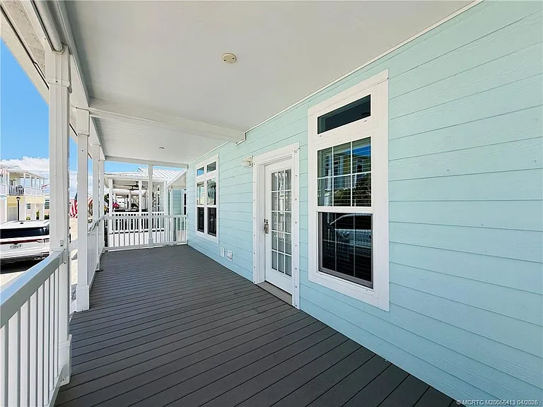 35 NE Nautical Dr — Photo 6