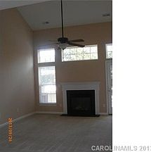 3rd image of 1880 Lookout Ln
