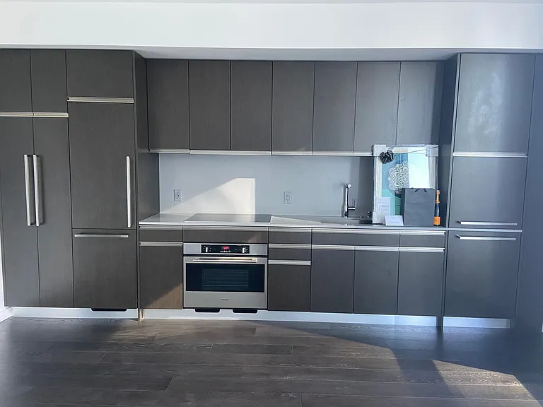1808 Minor Ave #1704 — Photo 5