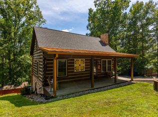 737 Cliffs Edge Rd, East Bernstadt, KY 40729